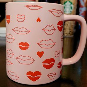 NWT Starbucks 2021 Valentines Lips coffee cup